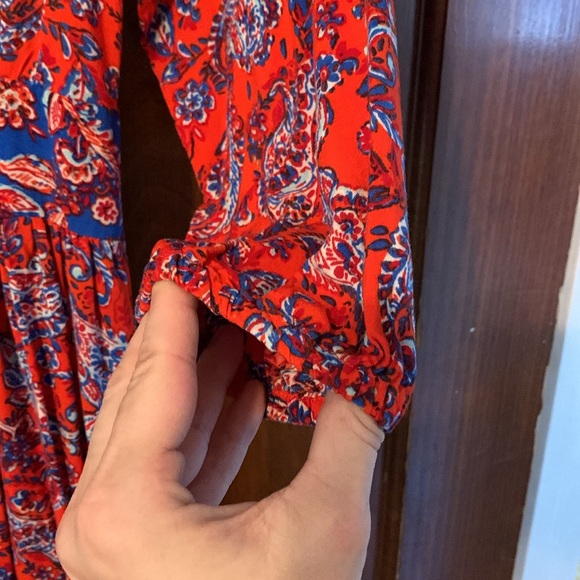 Beautiful Japna midi dress w fabric covered buttons all the way down front 😍😍 - Picture 9 of 11